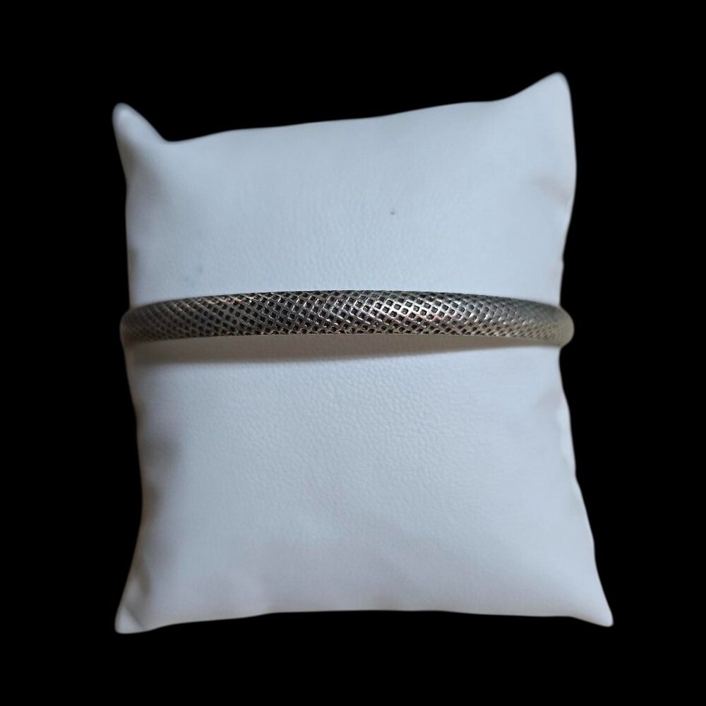 Fine Grid Mesh Motif Sterling Silver Bangle Bracelet India
